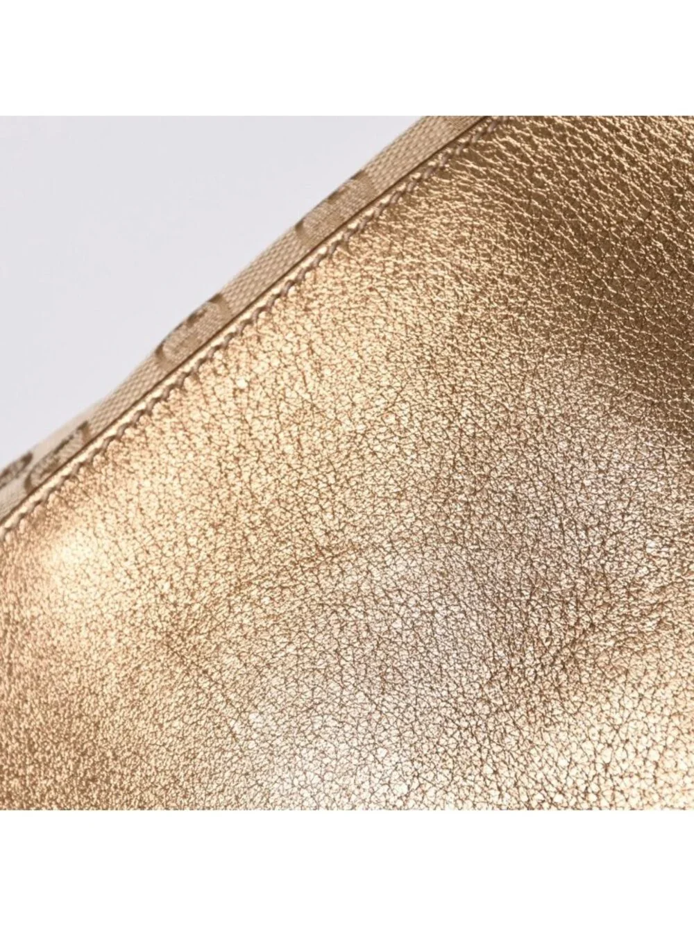 Gucci Tote Bag GG Canvas Beige Gold Blanc